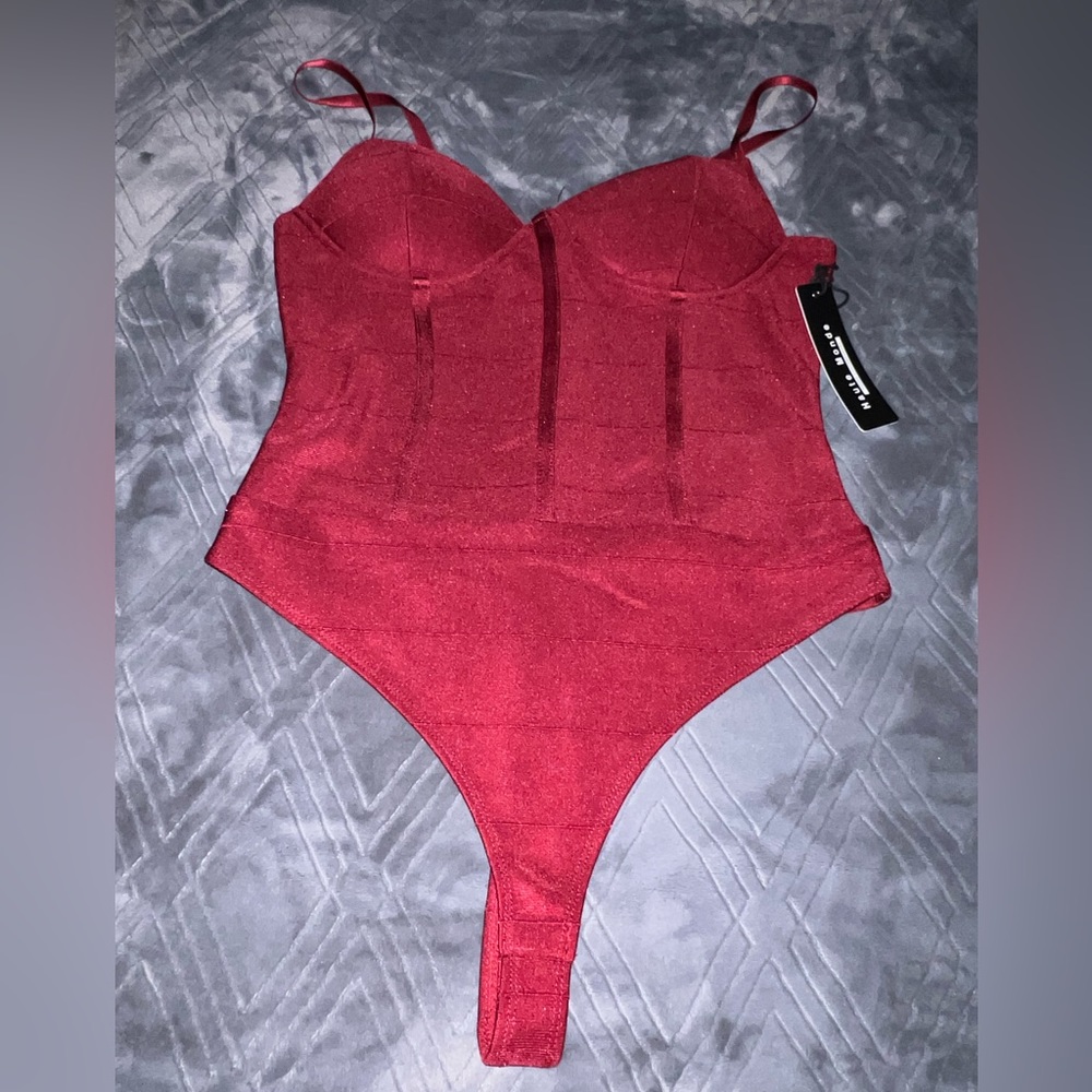NWOT Haute Monde Bodycon Bodysuit Red